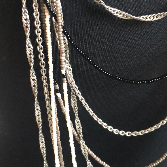Multi-strand bead and metal necklace - Picture 3 of 4